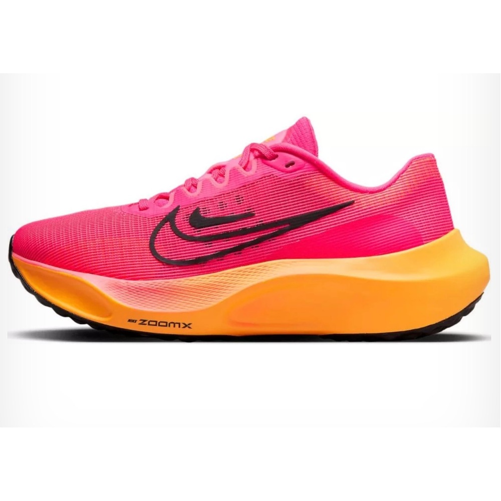 Nike Women's Pink and Orange Running Shoes